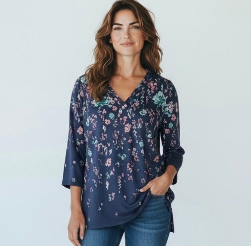 J. Jill Wearever Collection Floral Tunic Top Navy Blue Size XS 3/4 Sleeve
